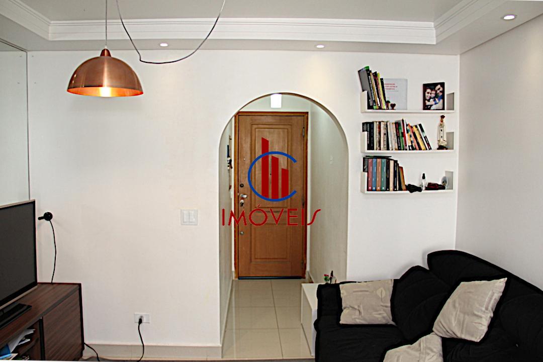 Apartamento à venda com 2 quartos, 68m² - Foto 24