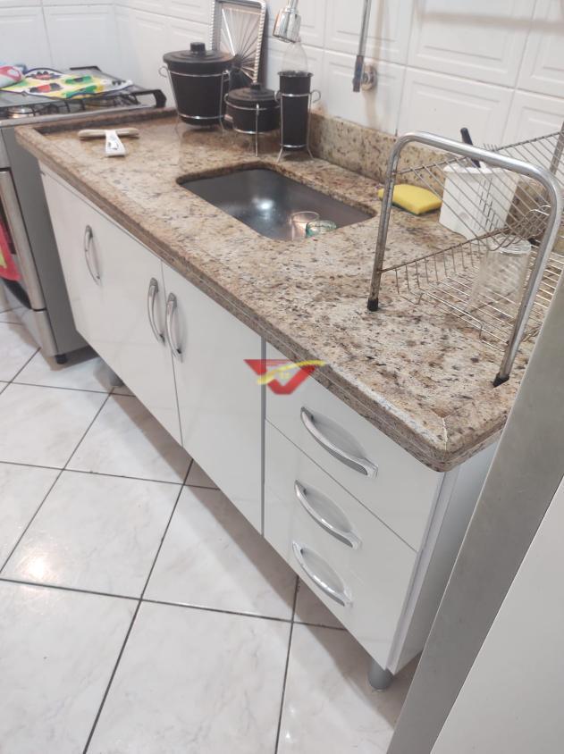 Apartamento à venda com 2 quartos, 75m² - Foto 14