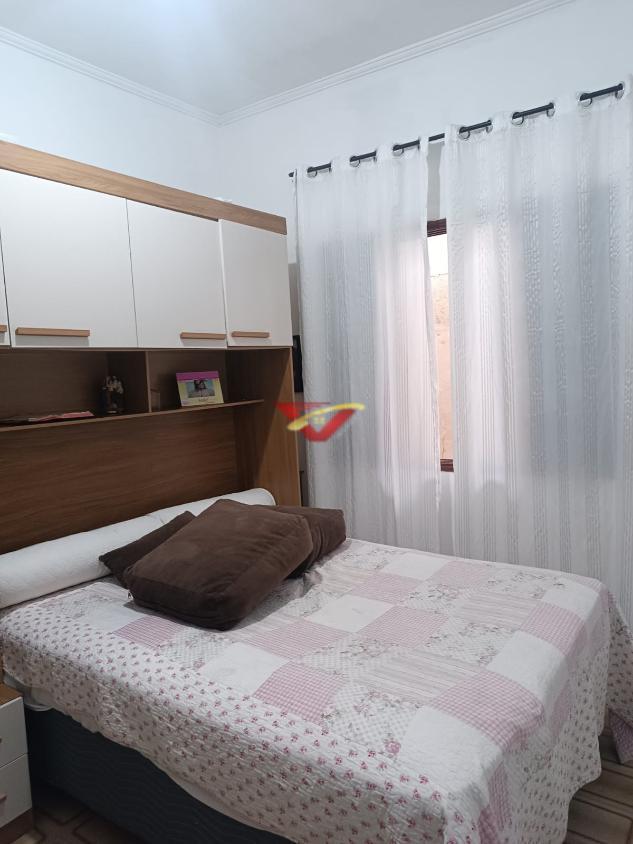 Casa à venda com 3 quartos, 127m² - Foto 14