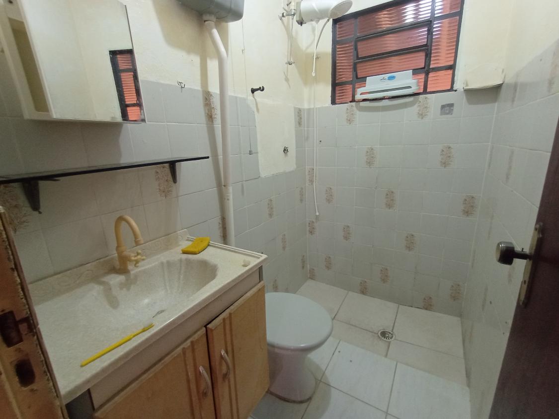 Casa à venda com 3 quartos, 200m² - Foto 8