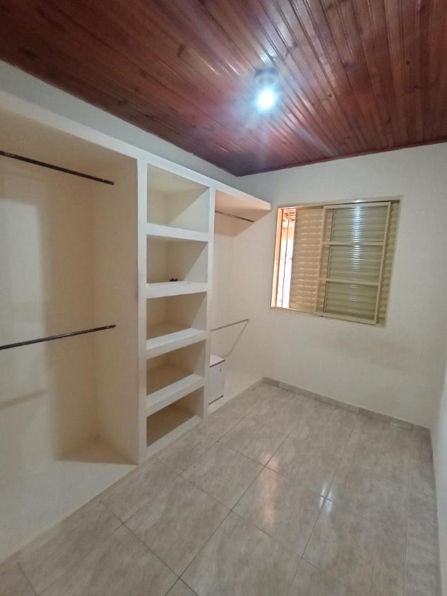 Casa à venda com 3 quartos, 200m² - Foto 5