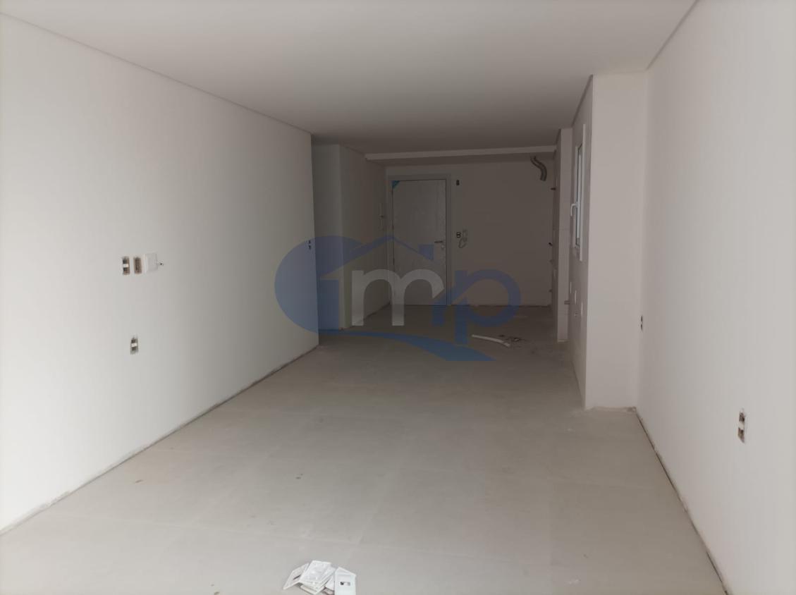 Apartamento à venda com 2 quartos, 66m² - Foto 9