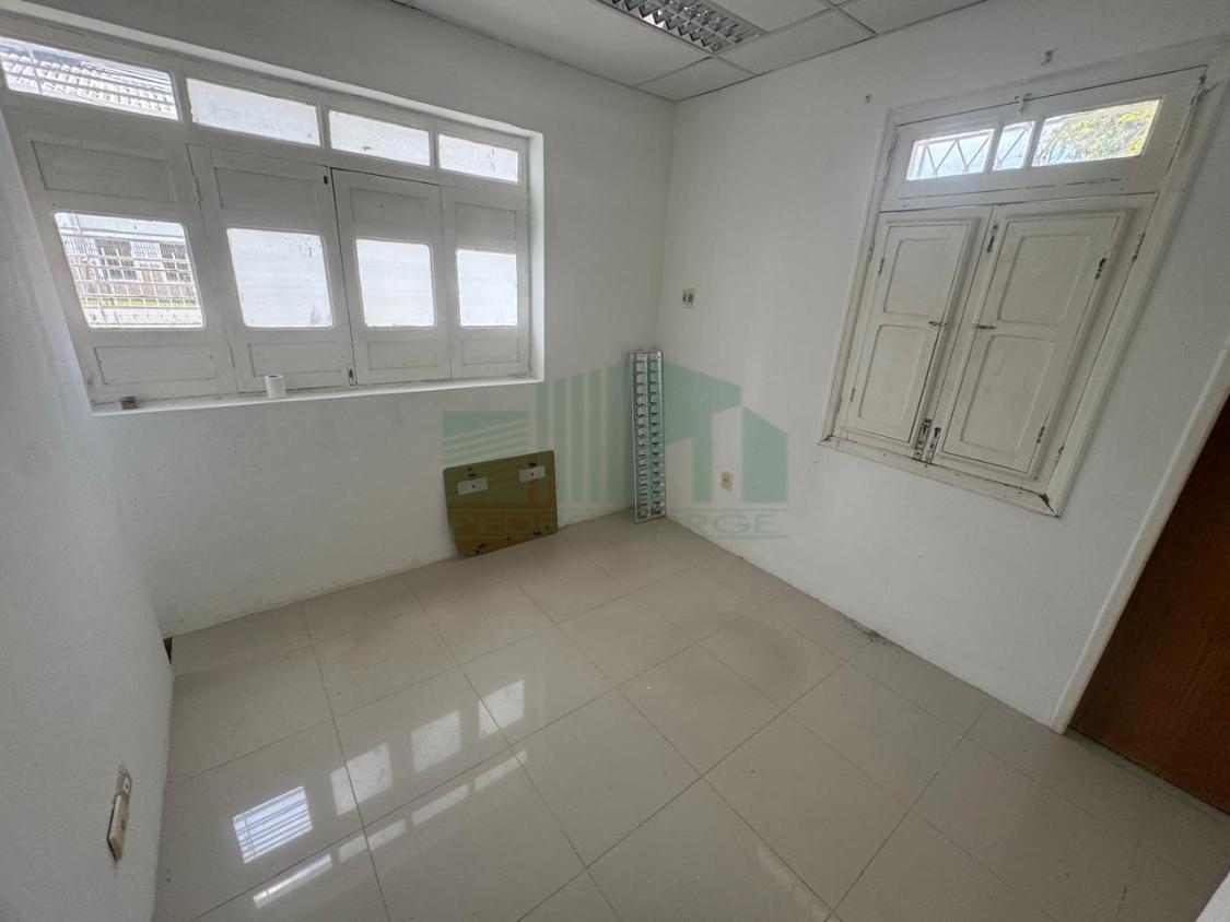 Casa para alugar com 1 quarto, 400m² - Foto 5