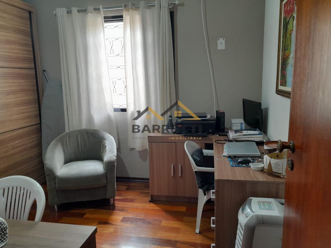 Casa à venda com 3 quartos, 186m² - Foto 16