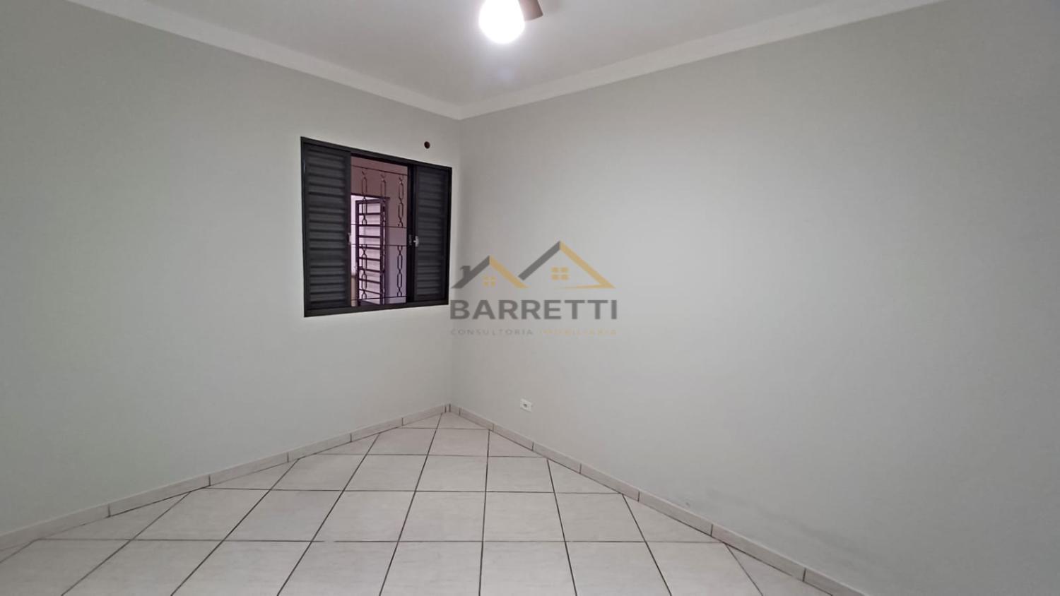 Casa à venda com 2 quartos, 108m² - Foto 9