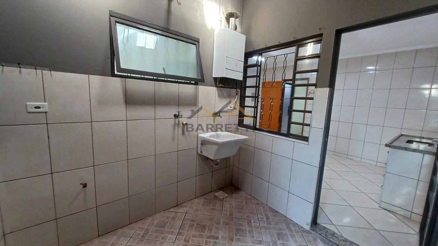 Casa à venda com 2 quartos, 108m² - Foto 12