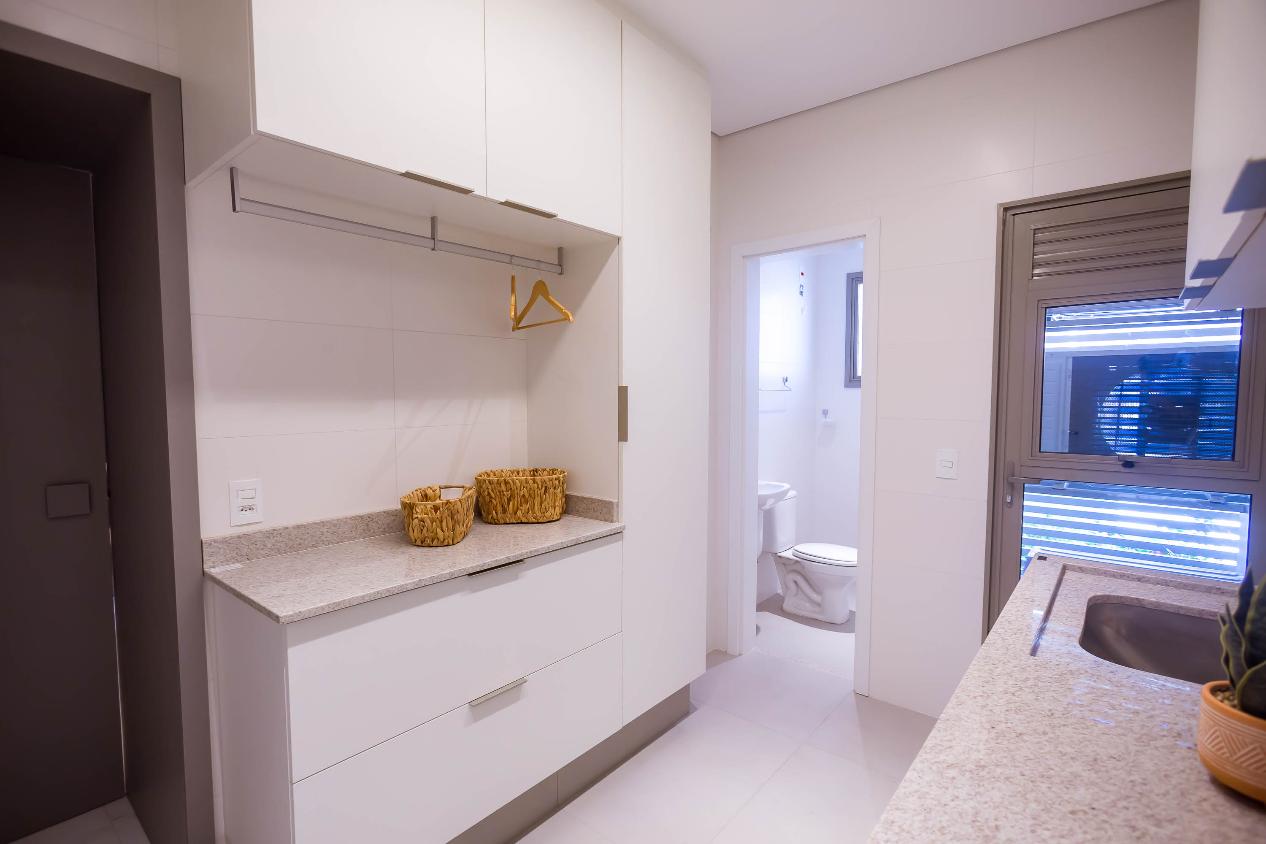 Apartamento à venda com 4 quartos, 165m² - Foto 9