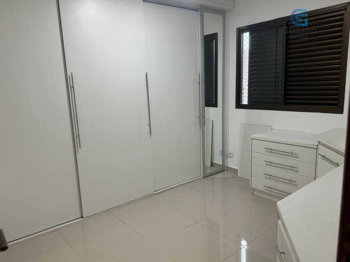 Apartamento para alugar com 3 quartos, 113m² - Foto 13