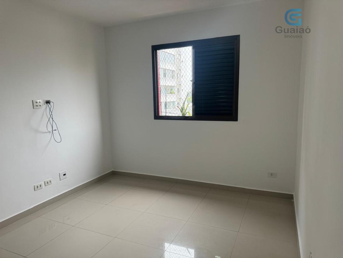 Apartamento para alugar com 3 quartos, 113m² - Foto 10