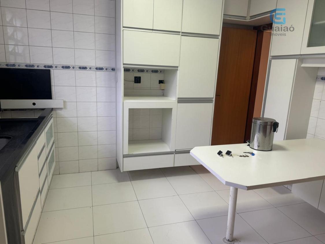 Apartamento para alugar com 3 quartos, 113m² - Foto 6