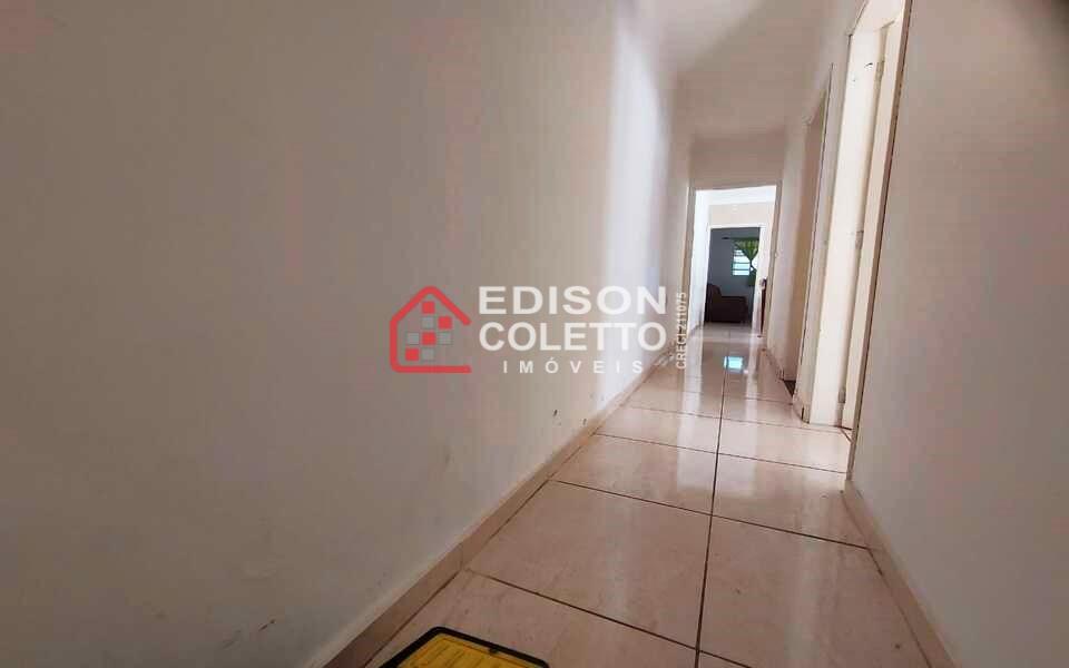 Casa à venda com 2 quartos, 102m² - Foto 11