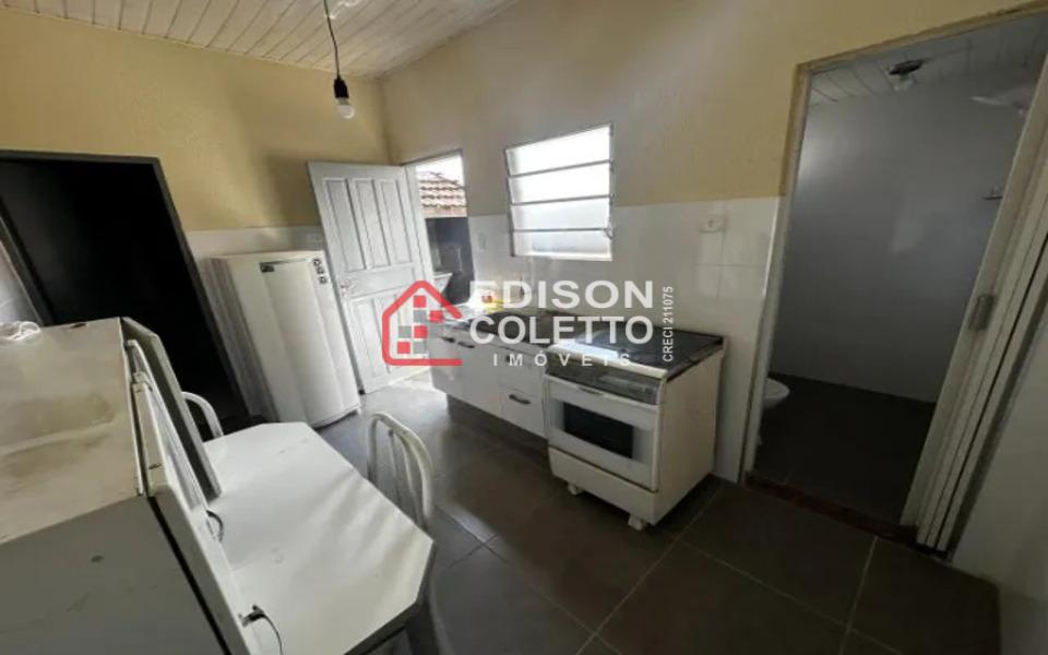 Casa à venda com 2 quartos, 48m² - Foto 10