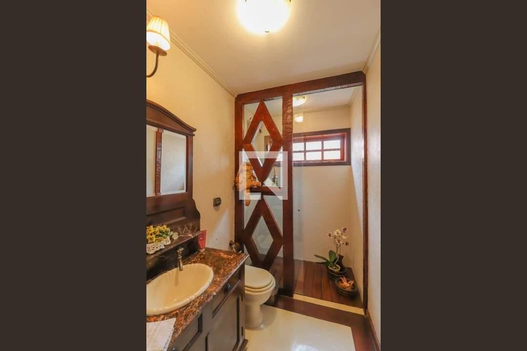 Casa de Condomínio à venda com 5 quartos, 450m² - Foto 4