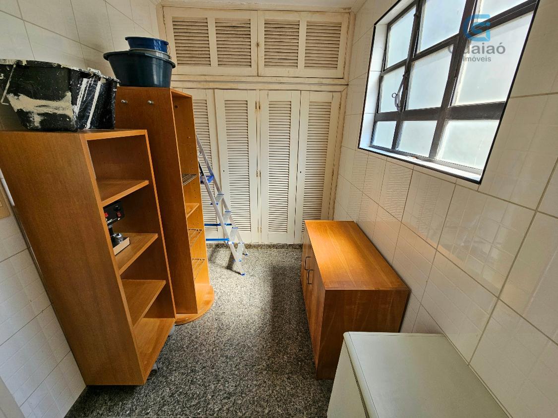 Apartamento à venda com 3 quartos, 171m² - Foto 23