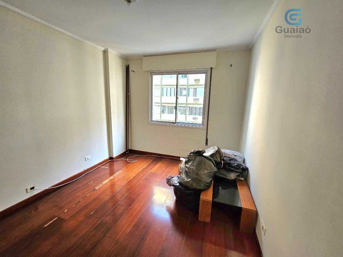 Apartamento à venda com 3 quartos, 171m² - Foto 11