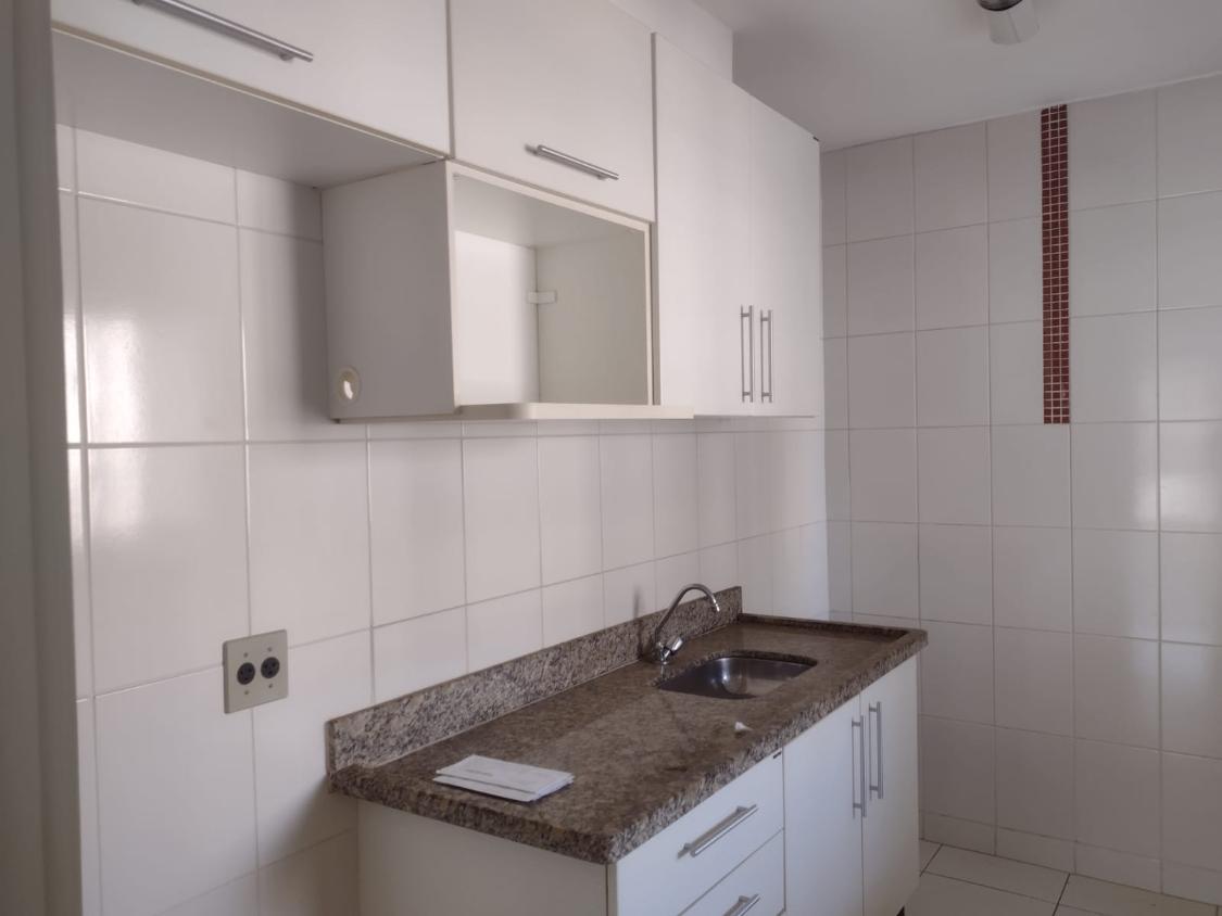 Apartamento à venda com 3 quartos, 72m² - Foto 4