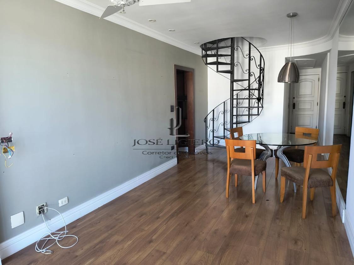 Cobertura à venda com 3 quartos, 200m² - Foto 32