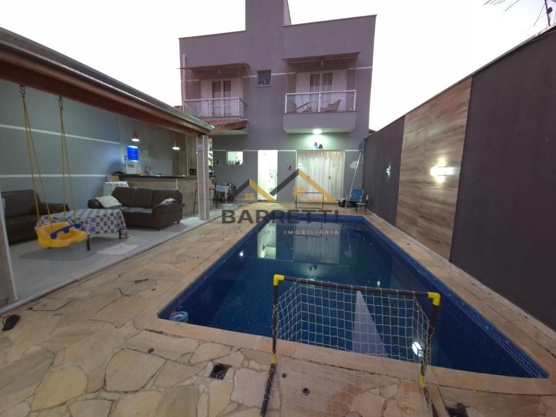 Sobrado à venda com 3 quartos, 130m² - Foto 1