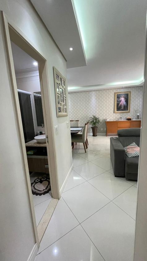 Apartamento à venda com 3 quartos, 83m² - Foto 2