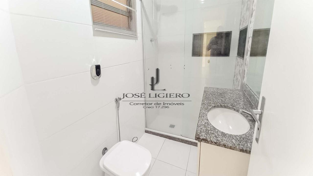 Apartamento à venda com 2 quartos, 65m² - Foto 13