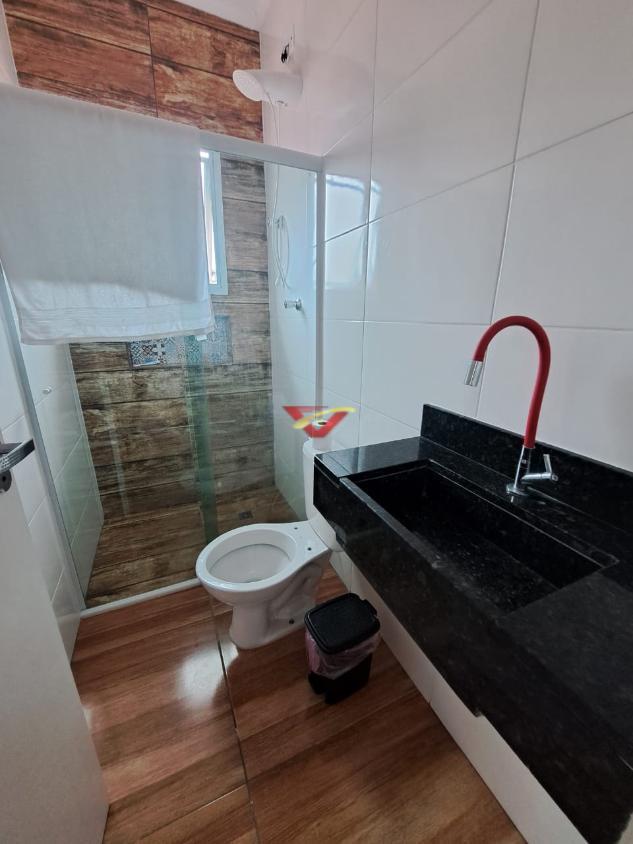 Casa à venda com 2 quartos, 70m² - Foto 16