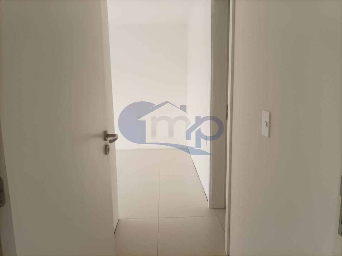 Apartamento à venda com 3 quartos, 107m² - Foto 12