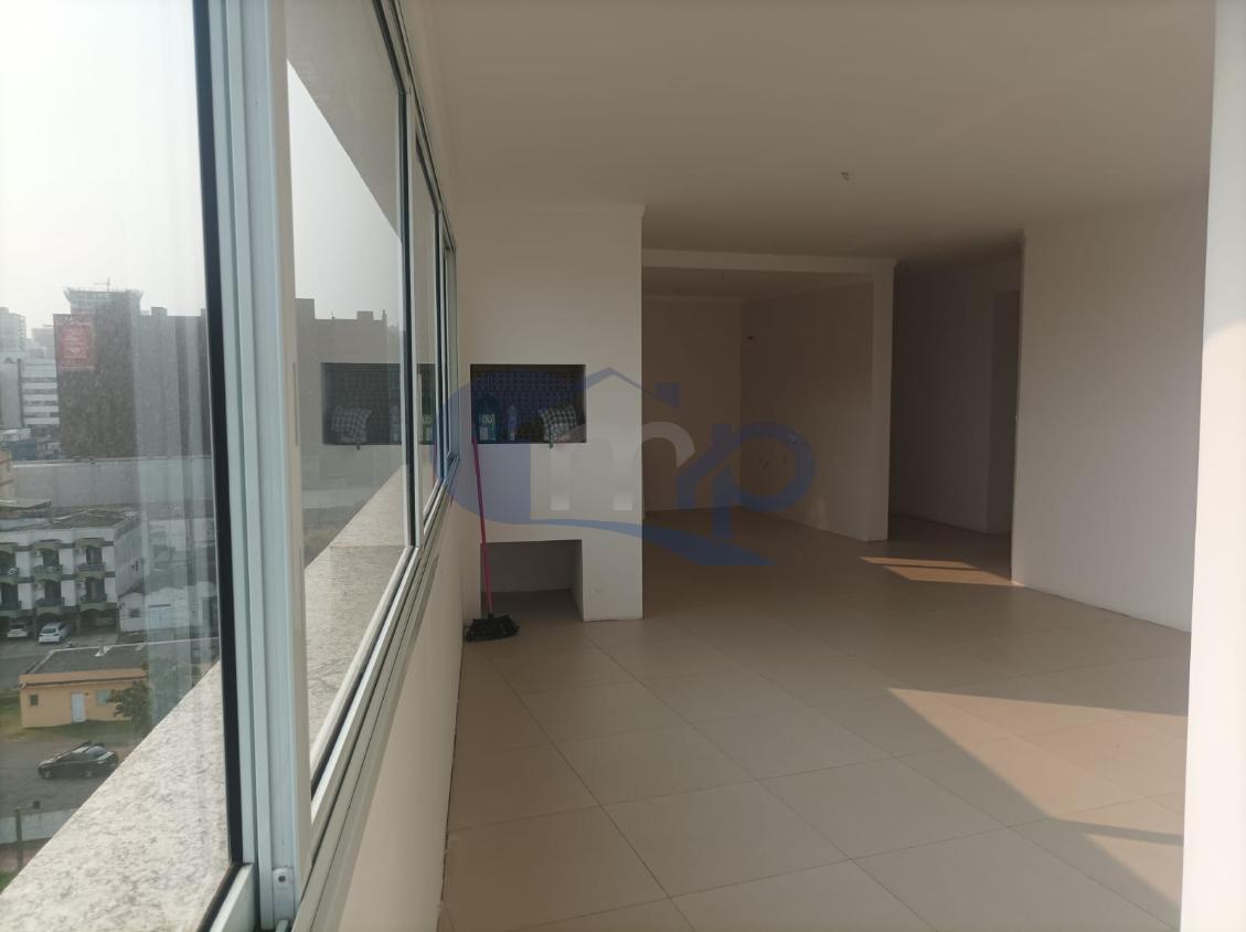 Apartamento à venda com 3 quartos, 107m² - Foto 31