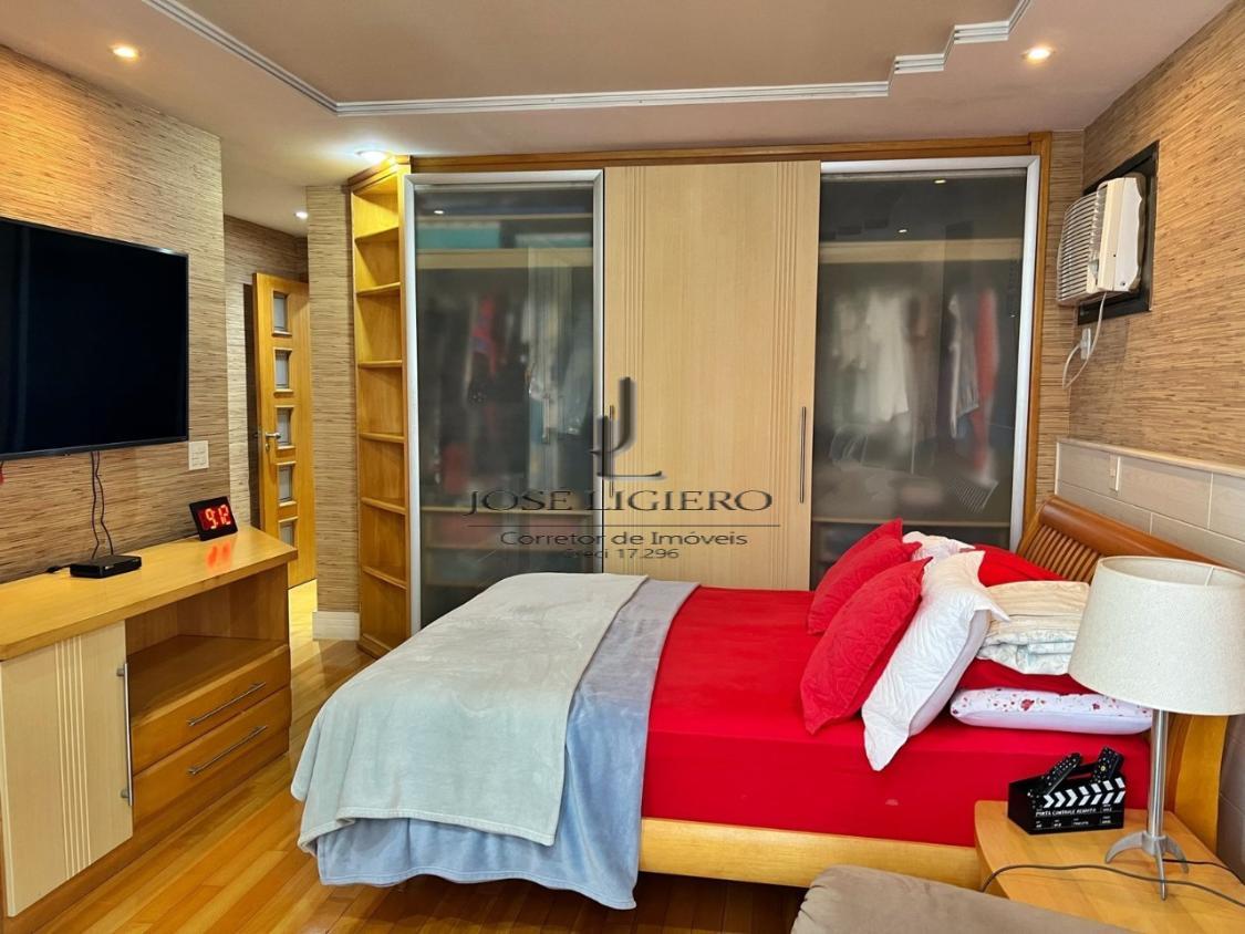 Apartamento à venda com 4 quartos, 192m² - Foto 26