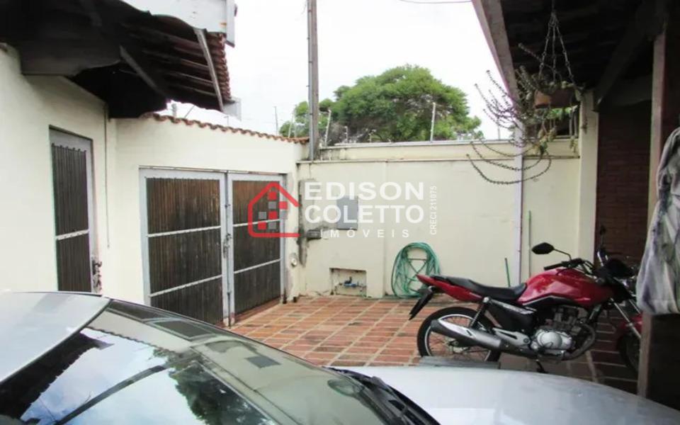 Casa à venda com 3 quartos, 143m² - Foto 9