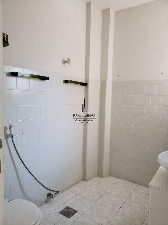 Apartamento à venda com 2 quartos, 80m² - Foto 12