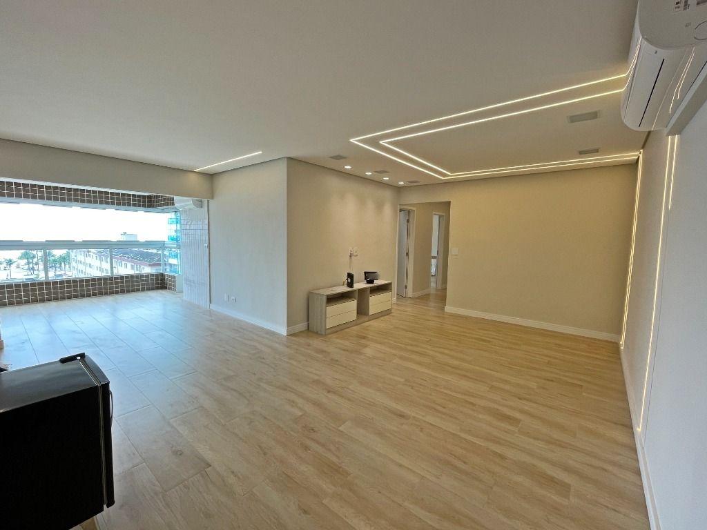 Apartamento à venda com 3 quartos, 117m² - Foto 2