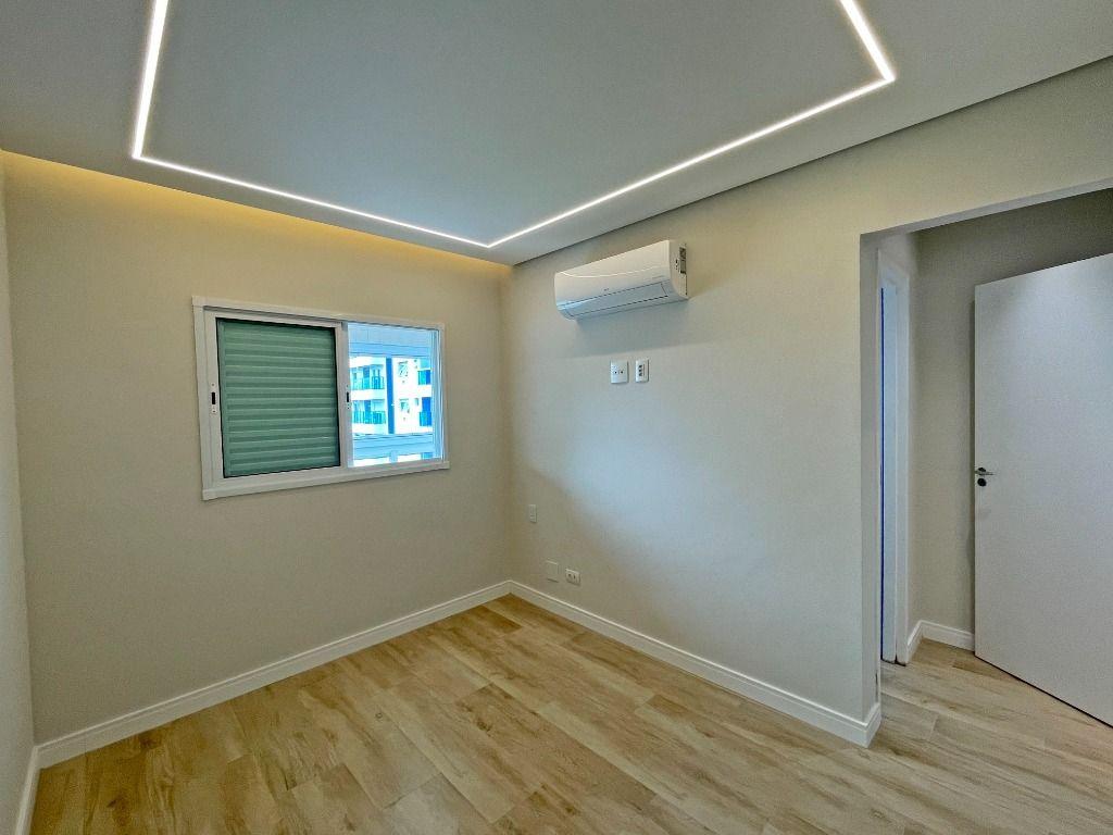 Apartamento à venda com 3 quartos, 117m² - Foto 13