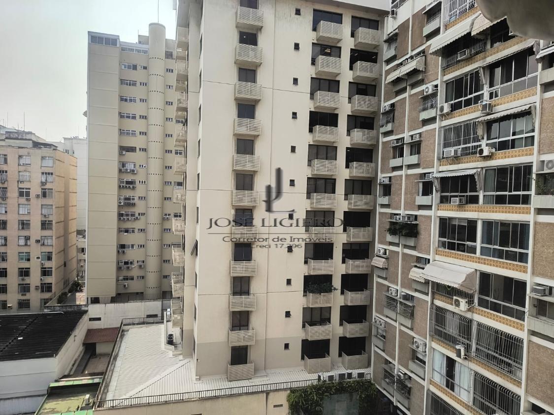 Apartamento à venda com 2 quartos, 93m² - Foto 21