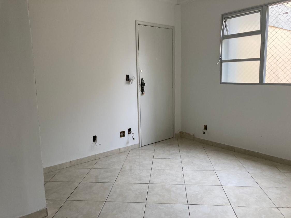 Apartamento à venda com 2 quartos, 47m² - Foto 3