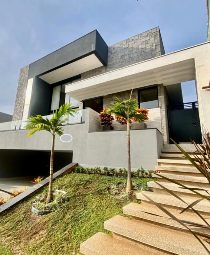 Casa de Condomínio à venda com 3 quartos, 360m² - Foto 1