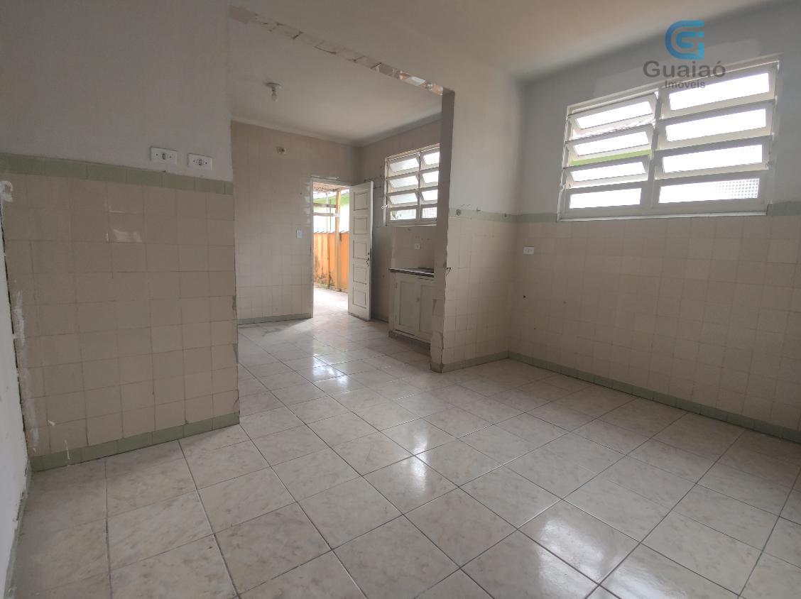 Casa à venda com 2 quartos, 80m² - Foto 10