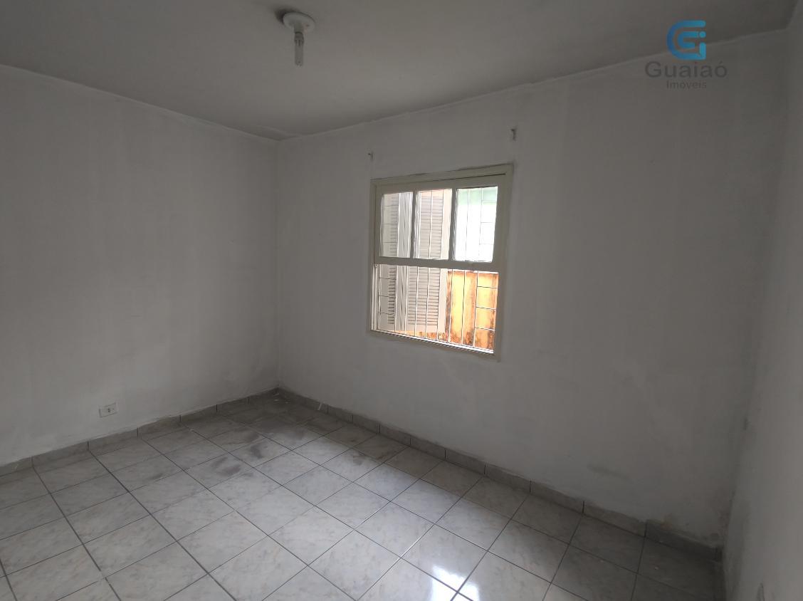 Casa à venda com 2 quartos, 80m² - Foto 16