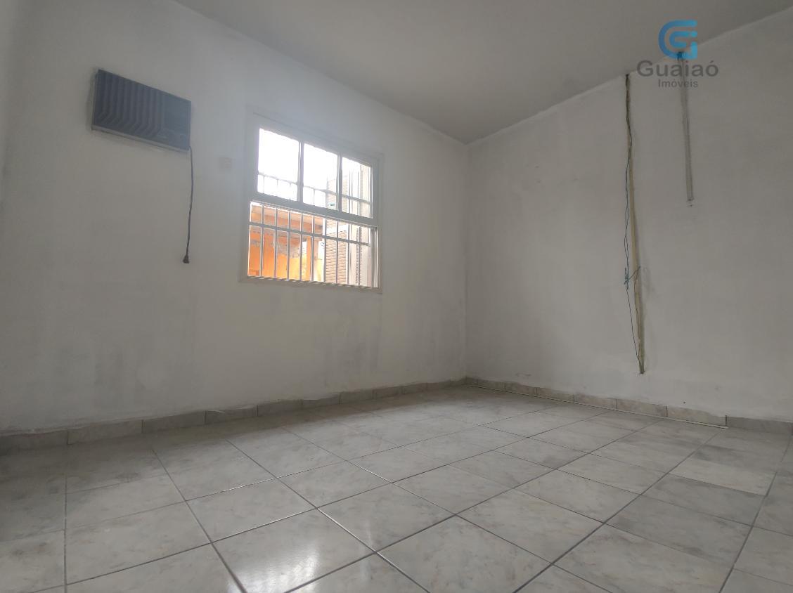 Casa à venda com 2 quartos, 80m² - Foto 18