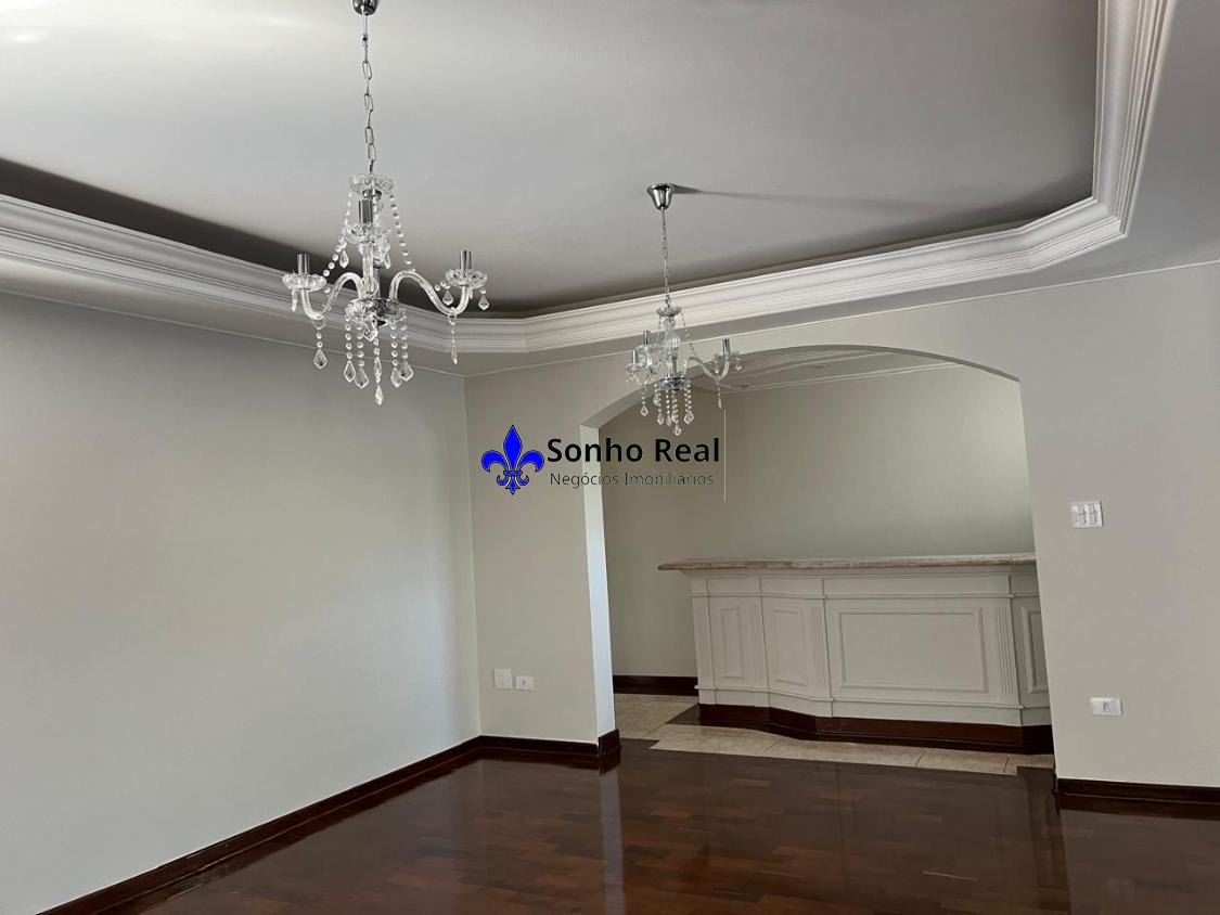 Casa à venda com 3 quartos, 250m² - Foto 5