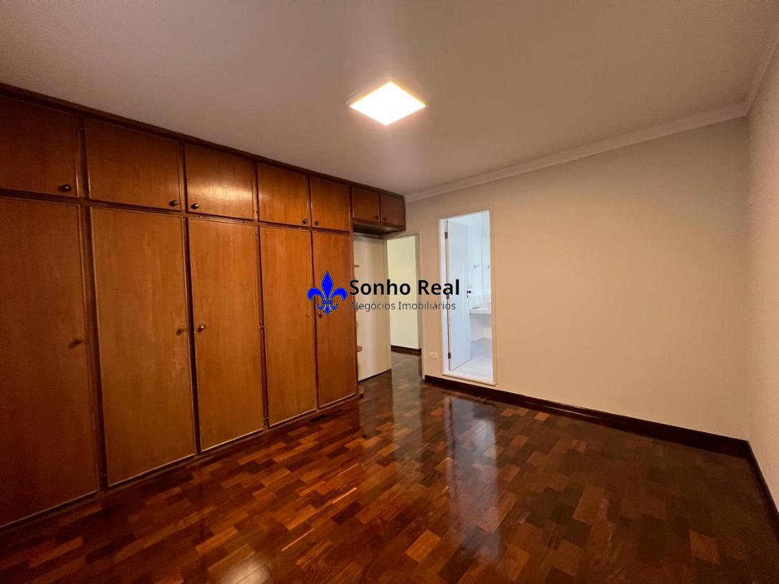 Casa à venda com 3 quartos, 250m² - Foto 13