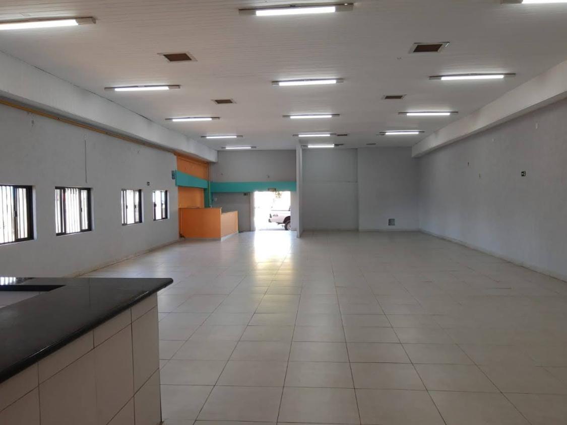 Prédio Inteiro para alugar, 477m² - Foto 1