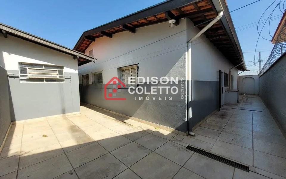 Casa para alugar com 3 quartos, 137m² - Foto 14