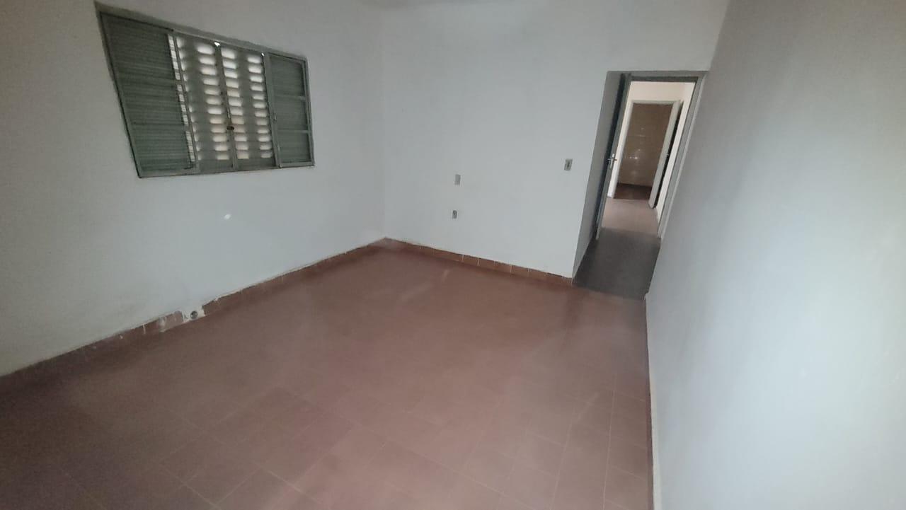 Casa à venda com 3 quartos, 135m² - Foto 3