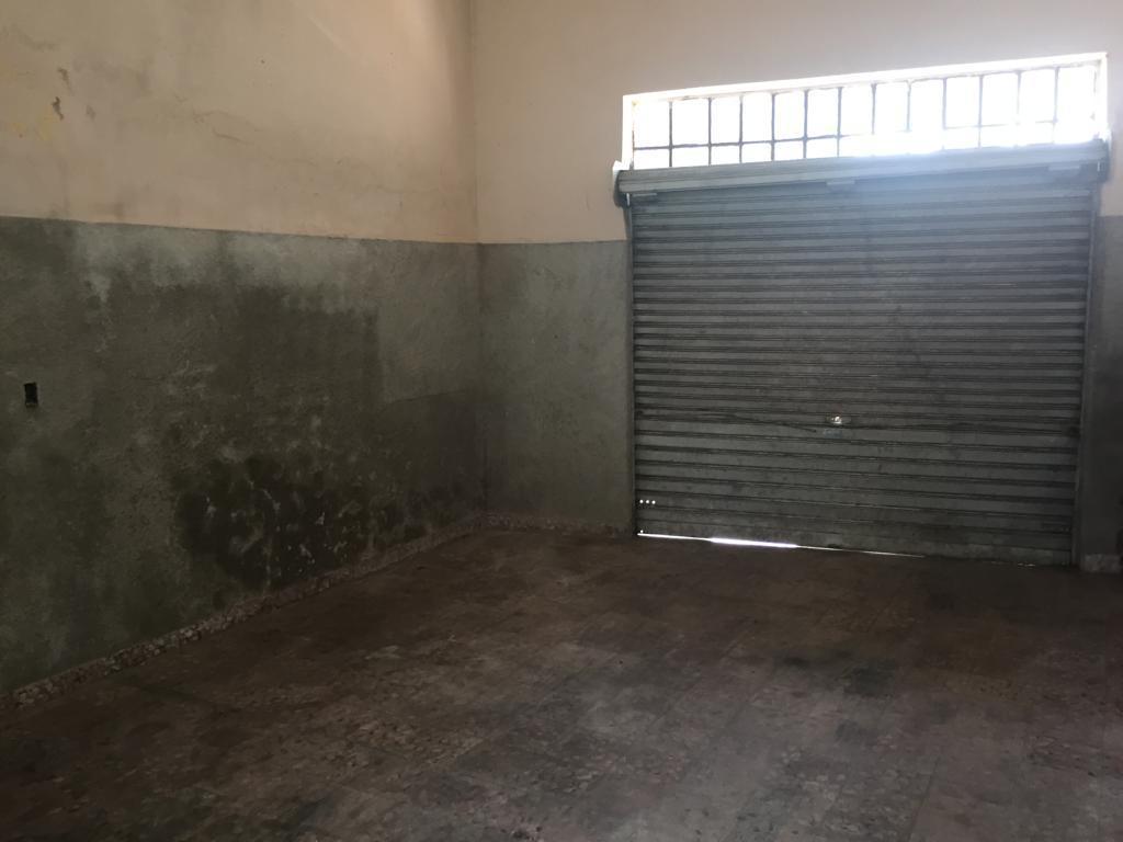 Casa à venda e aluguel com 2 quartos, 278m² - Foto 5