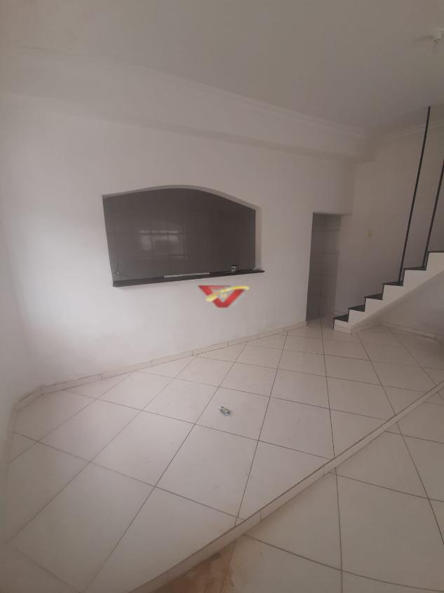 Sobrado para alugar com 3 quartos, 114m² - Foto 5