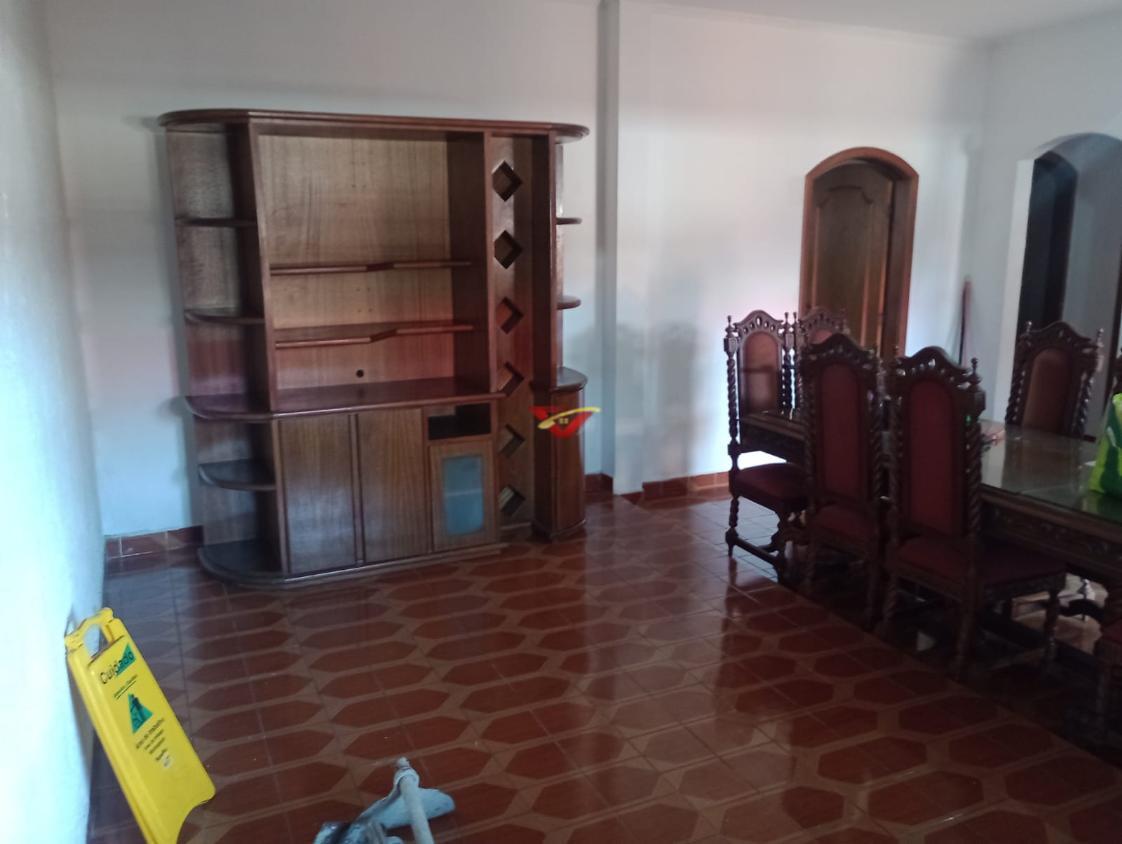 Casa à venda com 2 quartos, 120m² - Foto 12