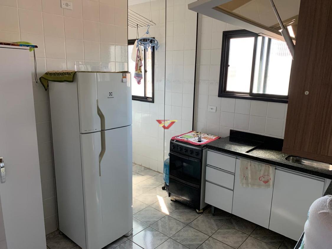 Apartamento à venda com 1 quarto, 50m² - Foto 10