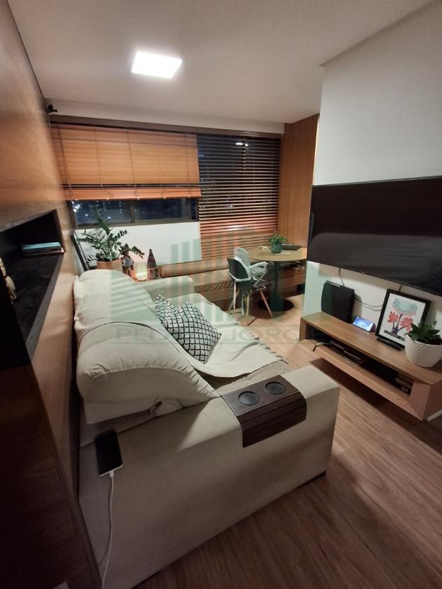 Apartamento à venda com 2 quartos, 50m² - Foto 1