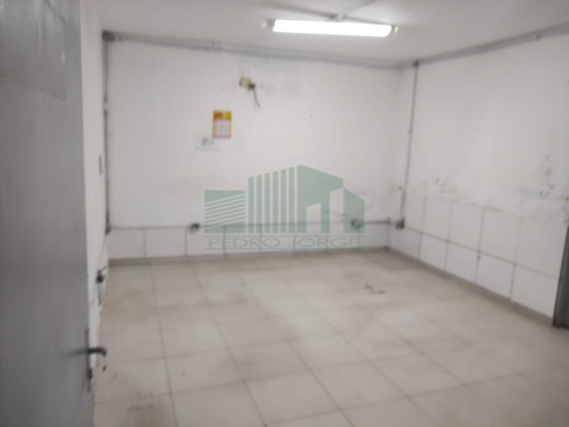 Depósito-Galpão-Armazém para alugar, 700m² - Foto 7