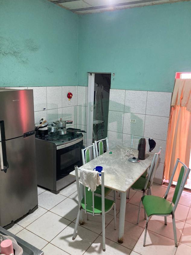 Casa à venda com 6 quartos, 160m² - Foto 7